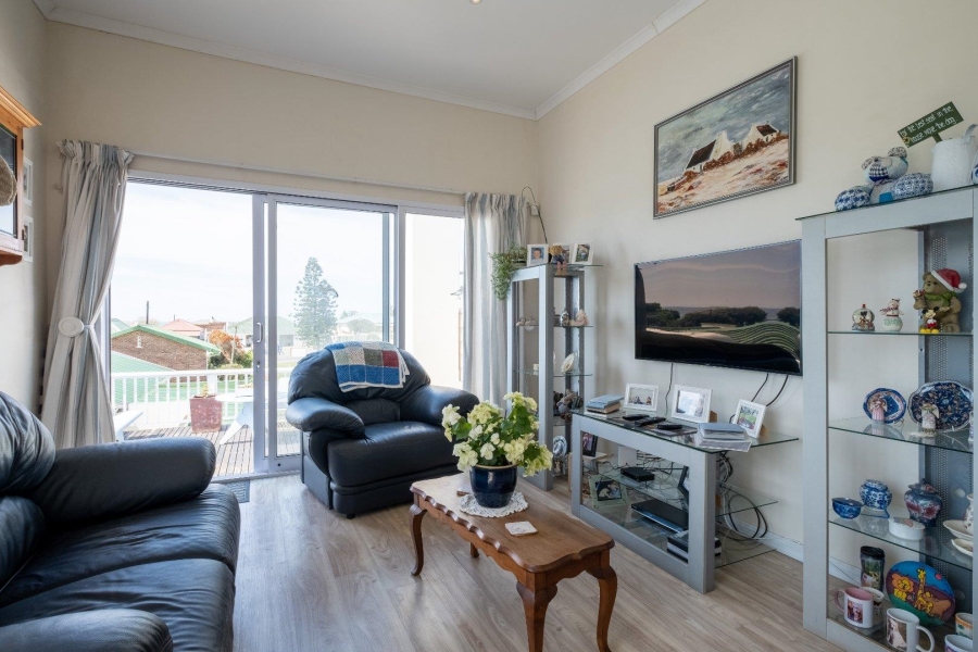 To Let 1 Bedroom Property for Rent in Kidds Beach Eastern Cape